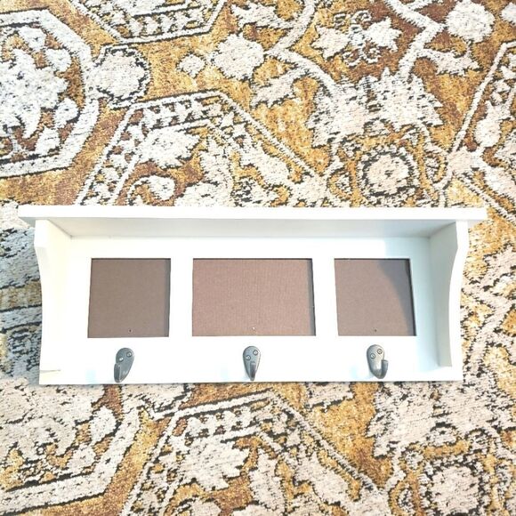 Kiera Grace Hanging Shelve  - Picture 1 of 5